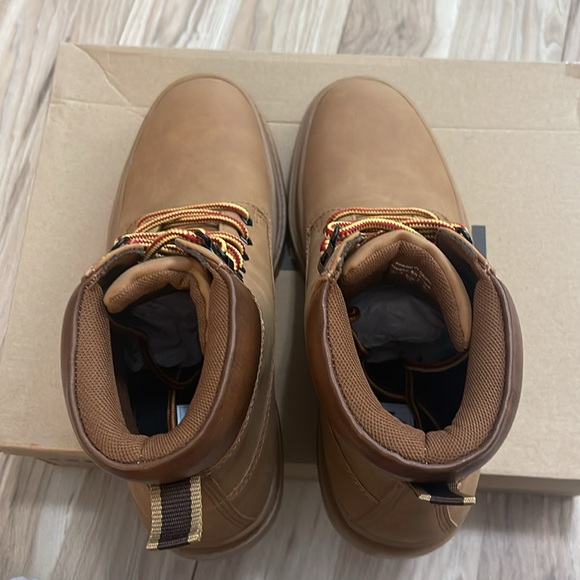 Madden Glixxo Tan Nubuck Men\'s Tan Boots
